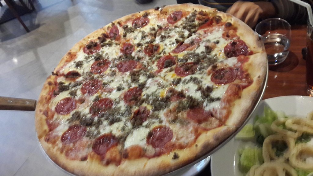 Russo`s New York Pizzeria