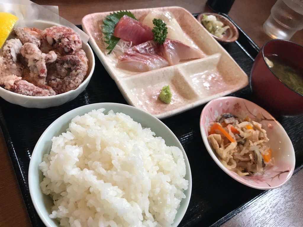 Seafood Restaurant Uomasu